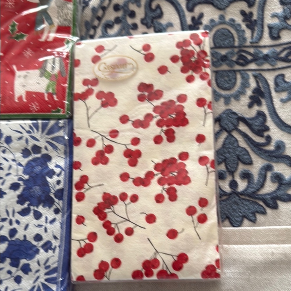 Caspari Floral and Festive Napkin Set - Picture 3 of 8